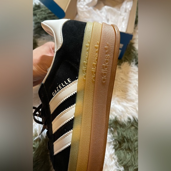 NWT Adidas Gazelle Bold Stackforms - Picture 12 of 16